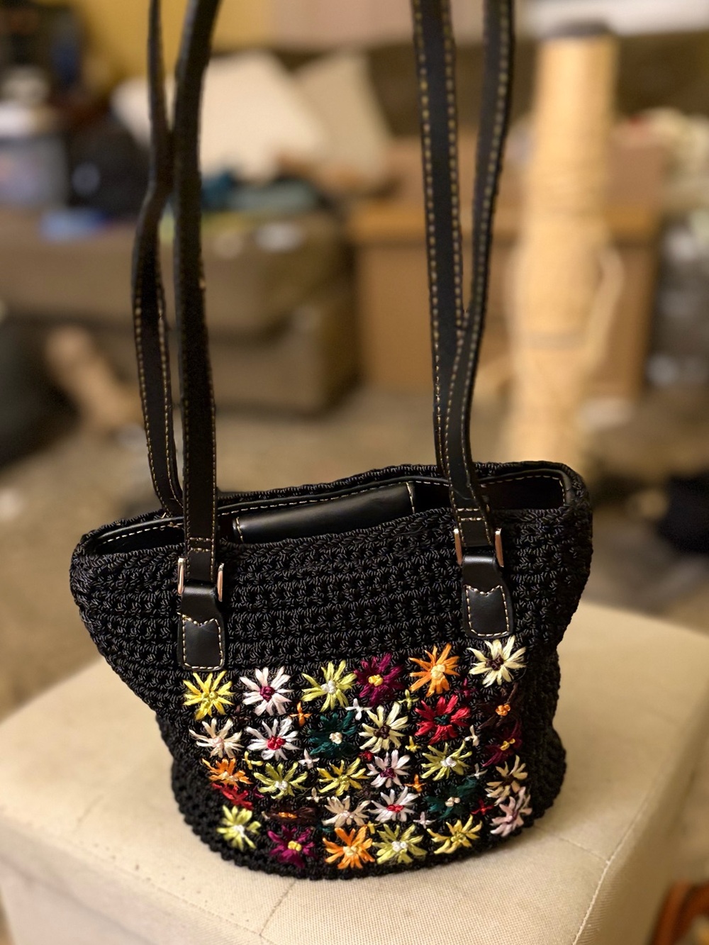 Liz Claiborne Black Crochet Shoulder Bag with Multicolor Floral Embroidery - Picture 5 of 6